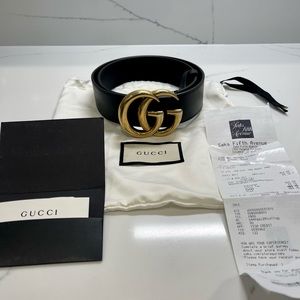 Gucci Wide Leather Belt size 75, 1.5 inches wide